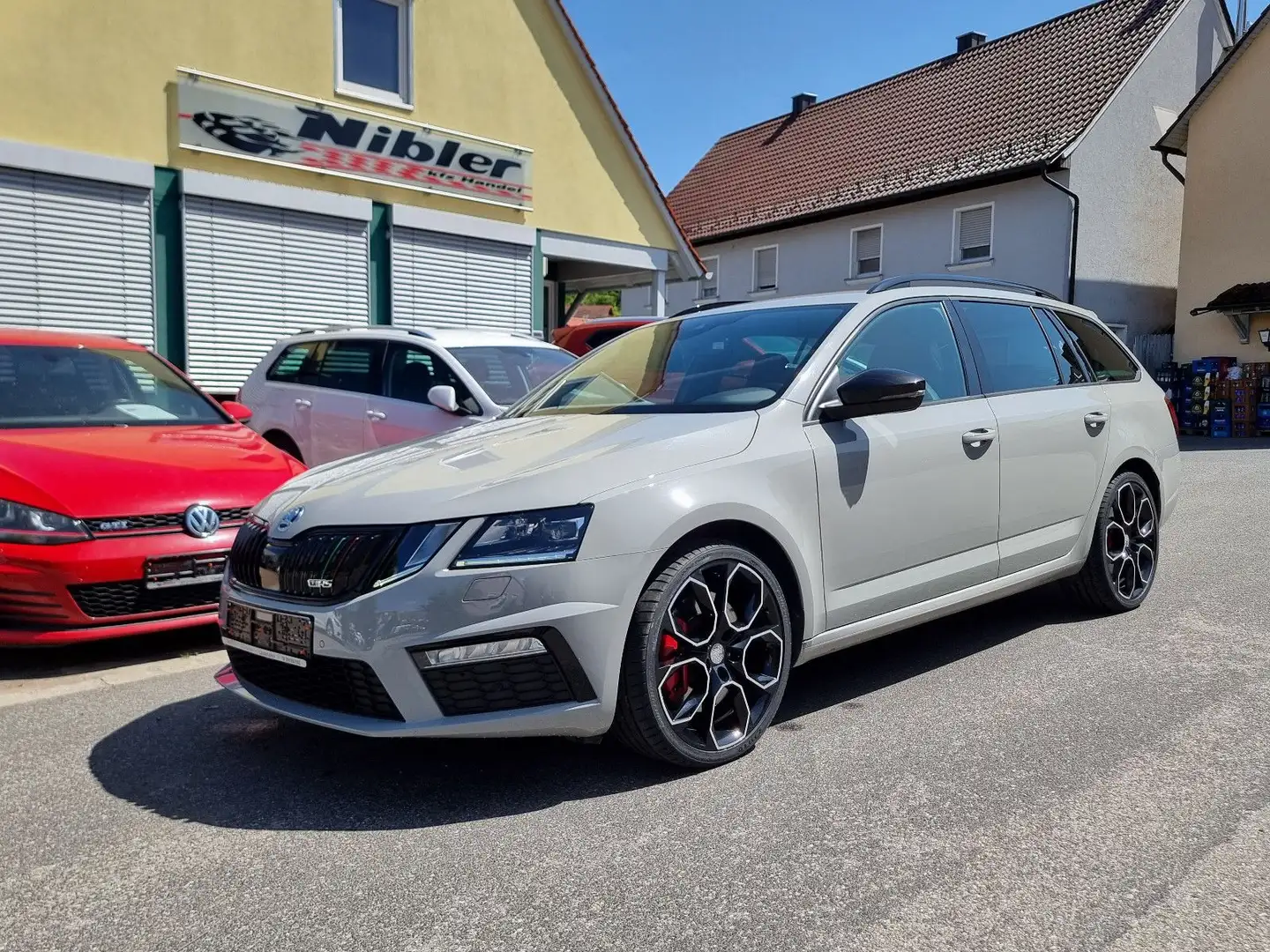 Skoda Octavia RS 245 Combi 2.0TSI DSG LED+NAVI+ACC Grau - 1