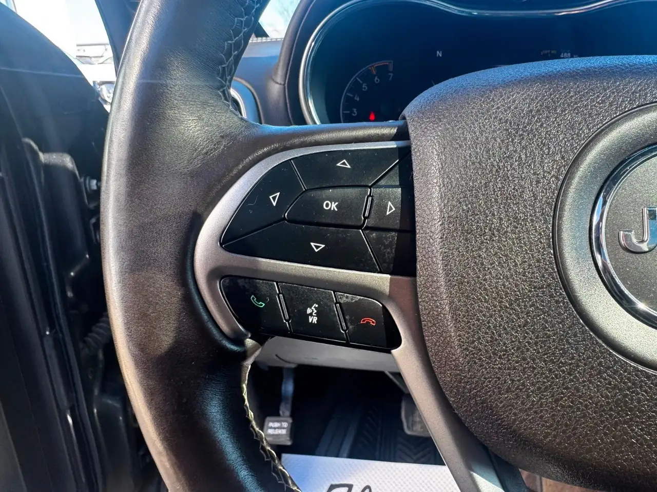Jeep Grand Cherokee снимка Jeep Grand Cherokee