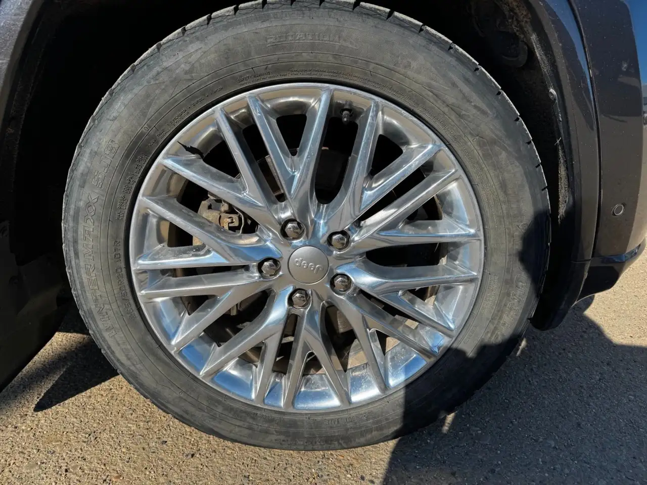 Jeep Grand Cherokee снимка Jeep Grand Cherokee