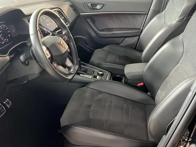 Cupra Ateca view 3
