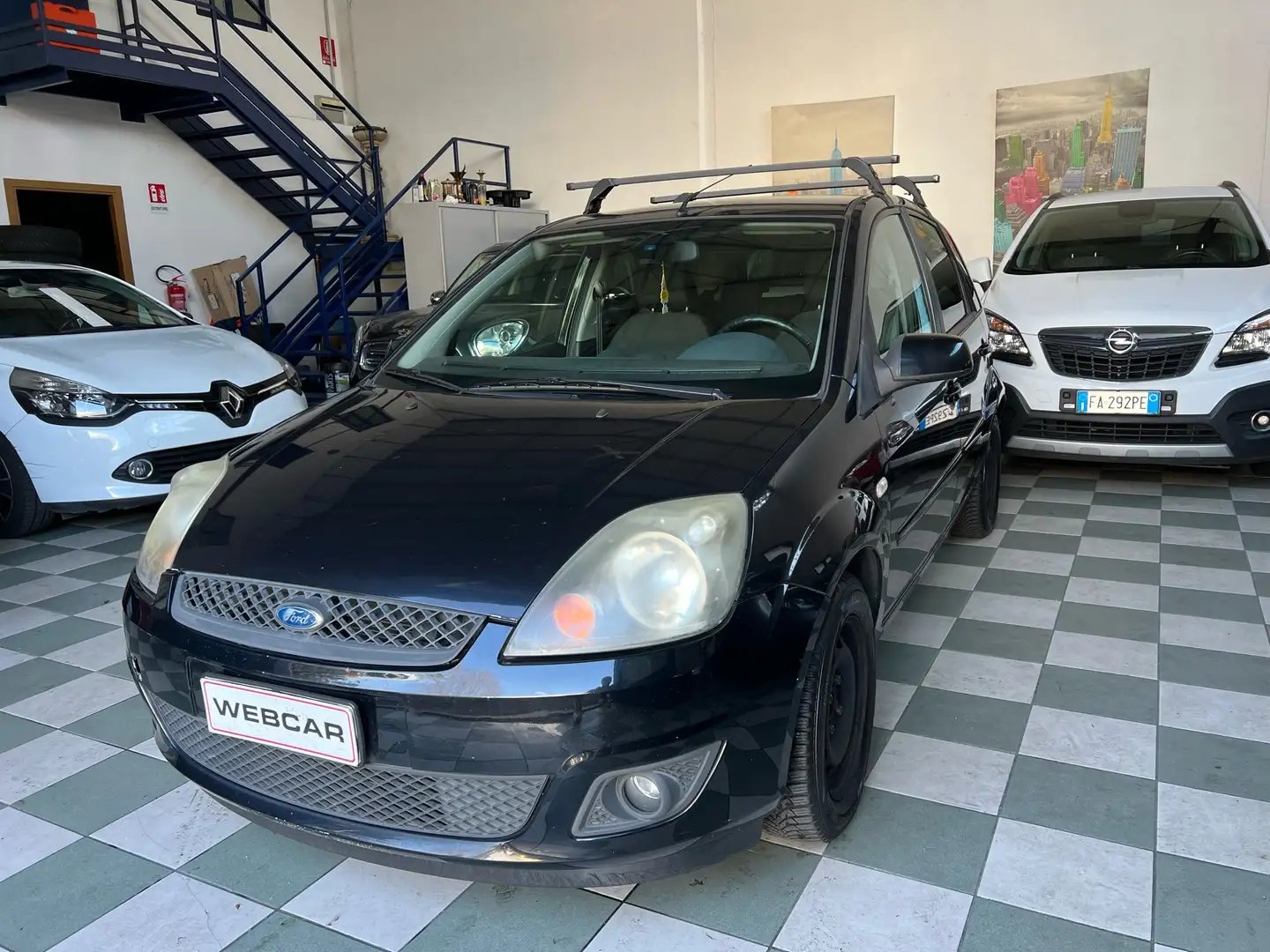 Ford Fiesta 5p 1.4 tdci Ghia Nero - 1