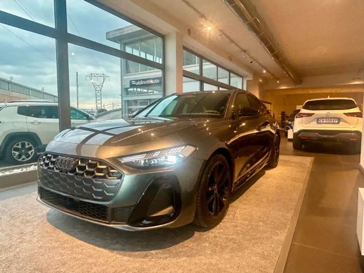 Audi A5 A5 Avant TDI 150 kW mHEV+ S tronic S Line edition Grigio - 1