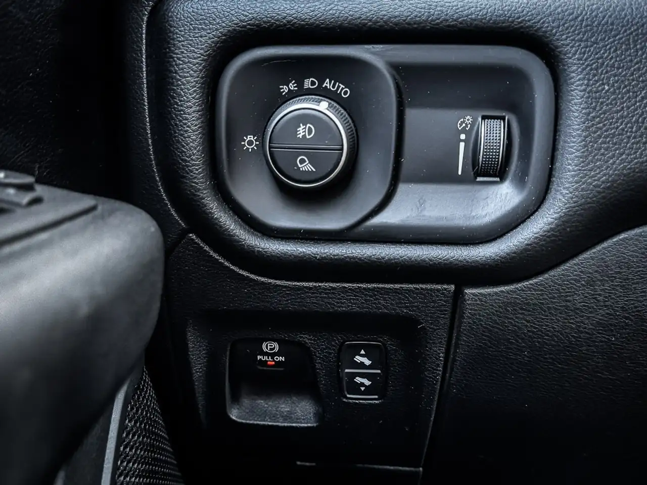 RAM 1500 photo RAM 1500
