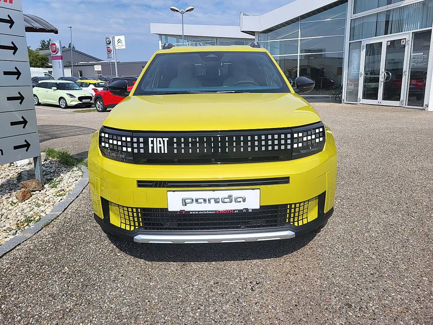 Fiat Grande Panda Hybrid mHEV 110 6-Gang eDCT La Prima Gelb - 2