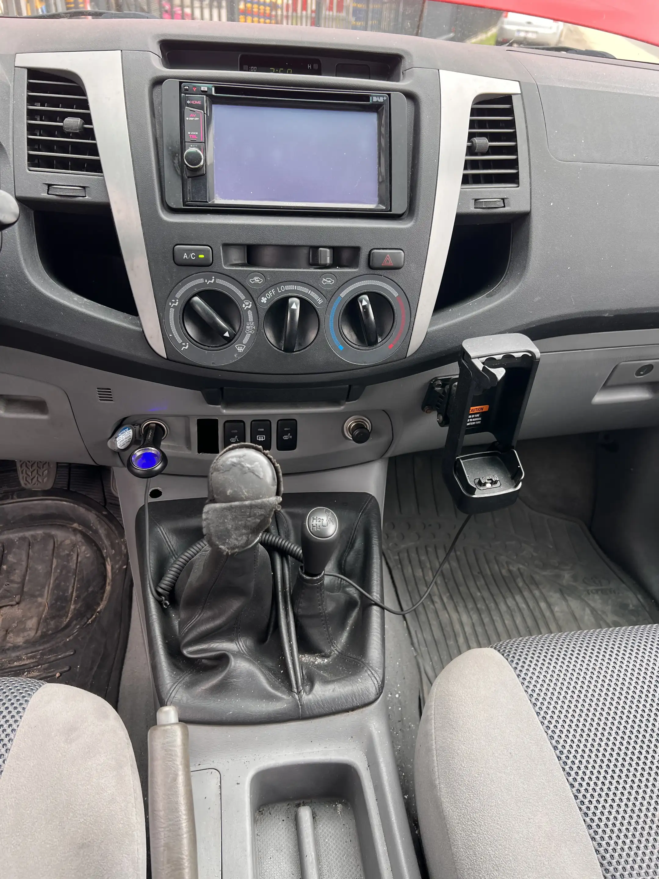 Toyota Hilux EXTRA  CABINE 4x4 120 D-4D  2500CC — photo 10