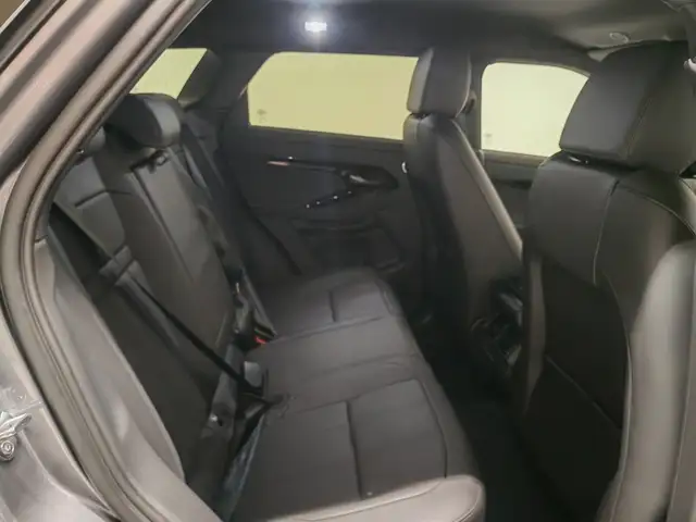 Land Rover Range Rover Evoque view 5