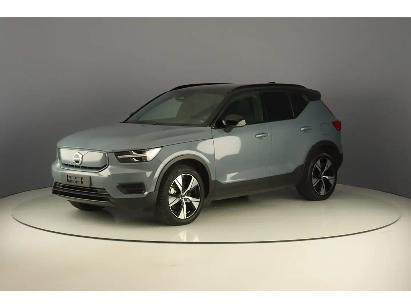 Volvo XC40 Recharge 408pk Twin Plus Grey - 1