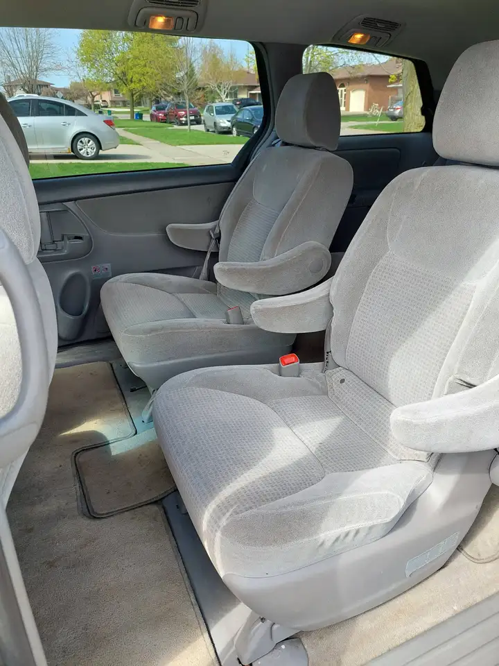 Toyota Sienna fotografie Toyota Sienna