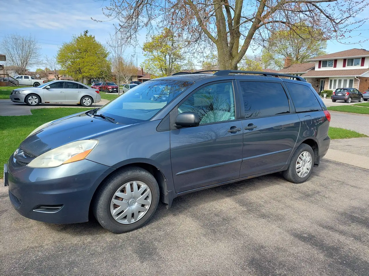 Toyota Sienna fotografie Toyota Sienna