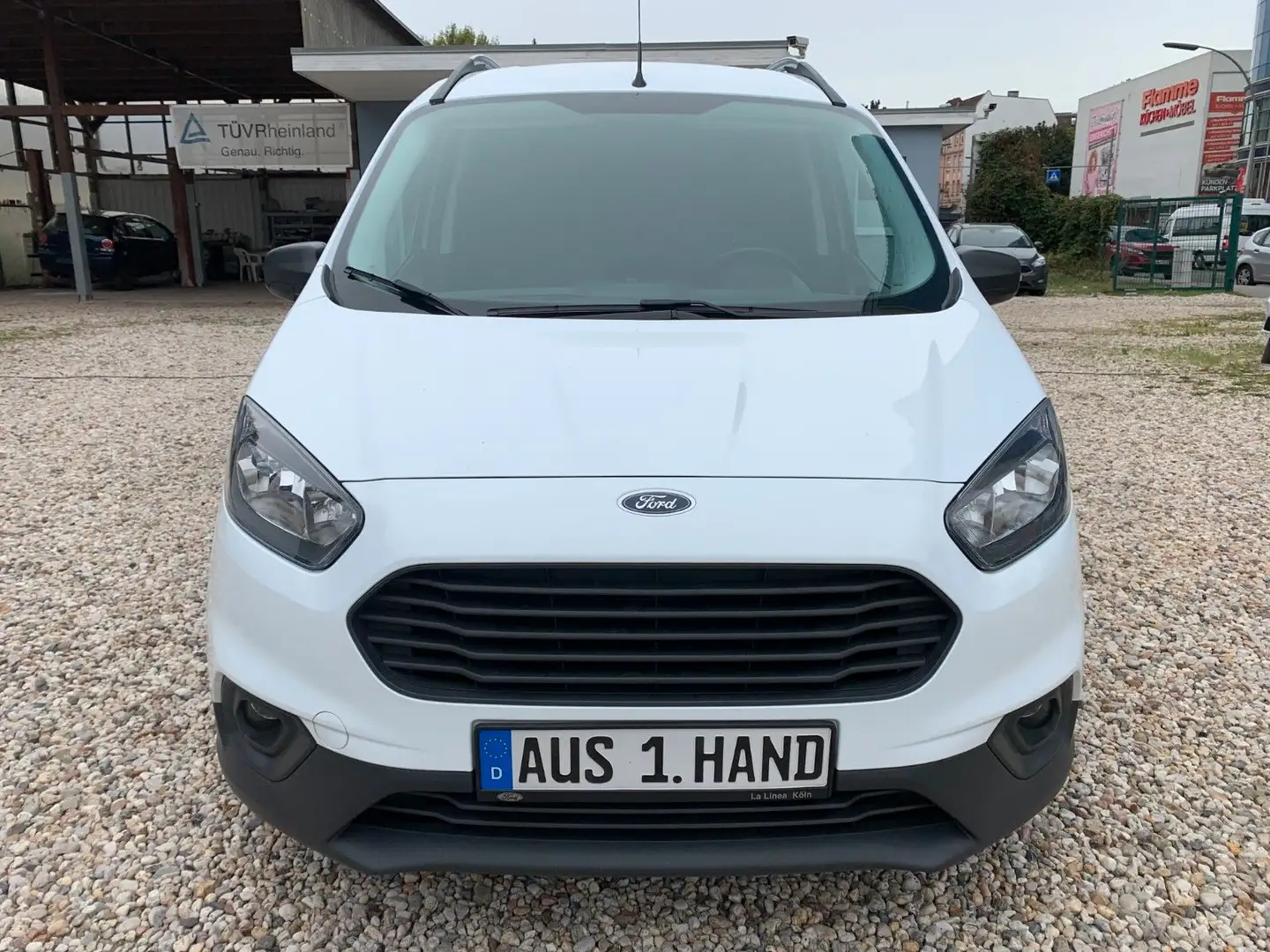 Ford Transit Courier * 1.Hand * Scheckheftgepflegt Weiß - 2