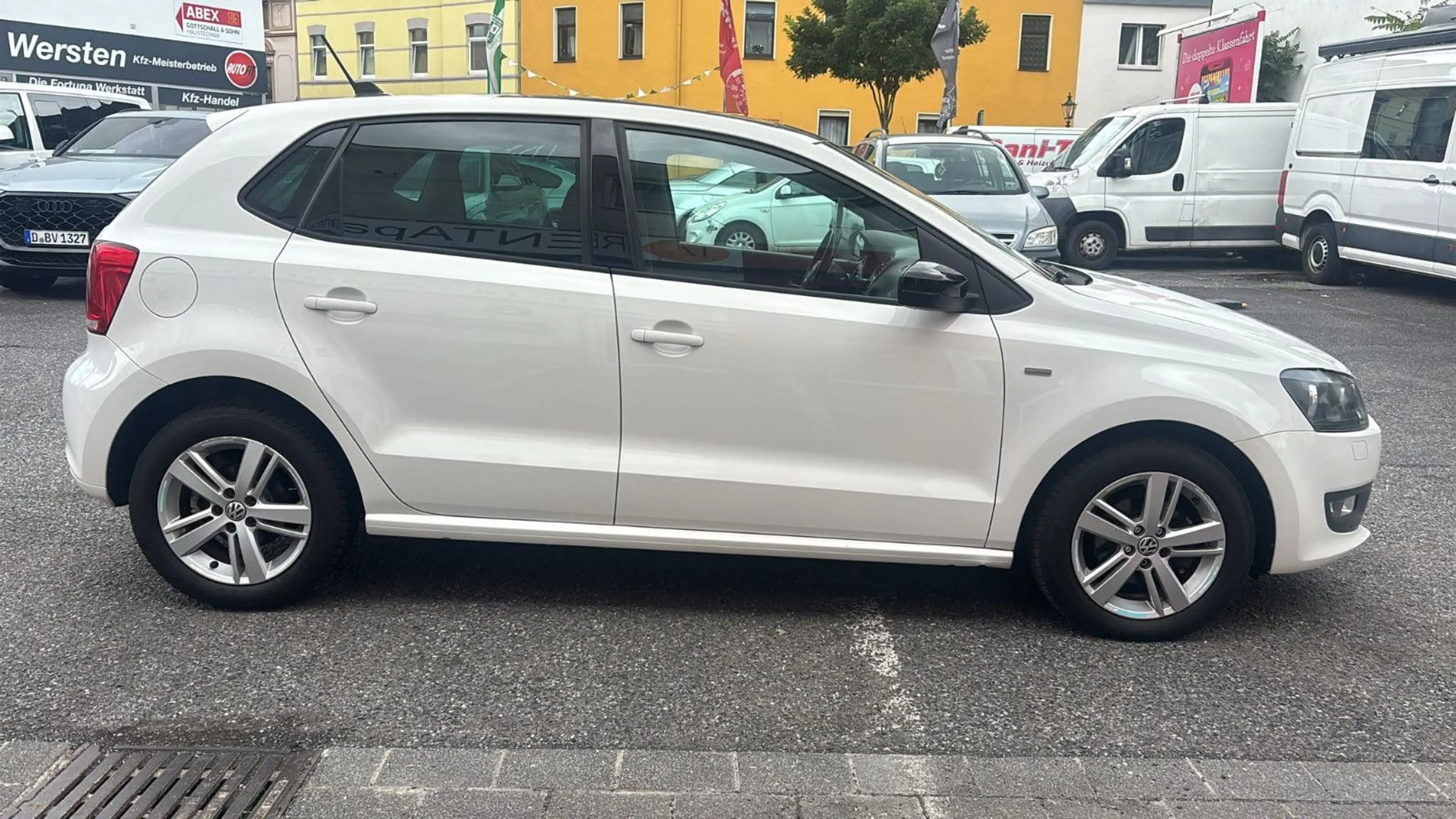 Volkswagen Polo V 6R *1.6TDI-AUTOMATIK* — photo 6
