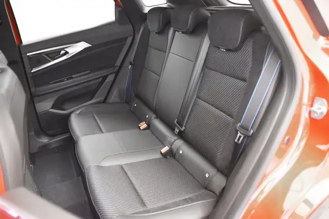 Renault Austral view 11