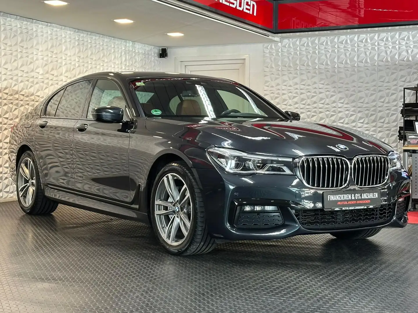 BMW 730 d M SPORT PAKET SHADOW* LED#HUD#SHZ#LUFT#SPUR Grau - 2
