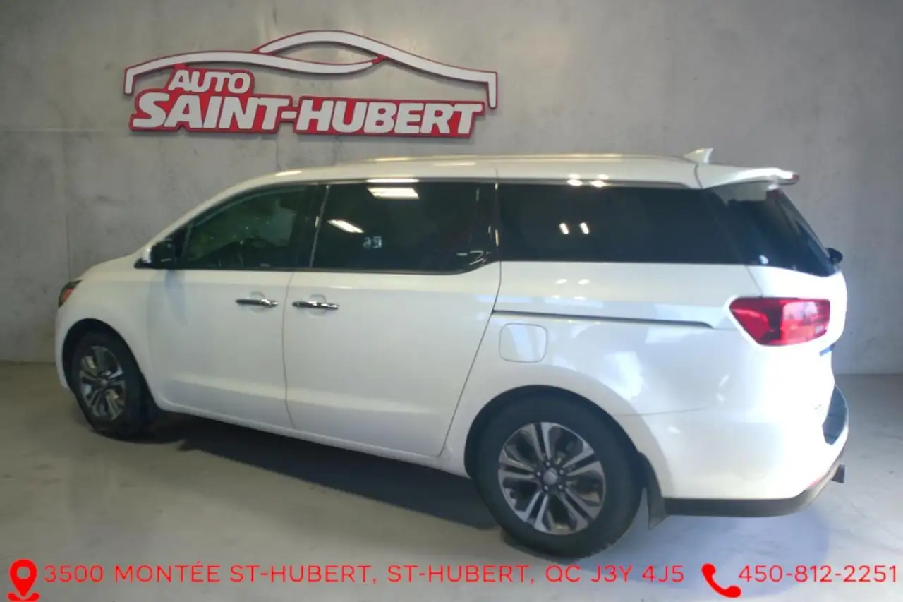 Kia Sedona снимка Kia Sedona