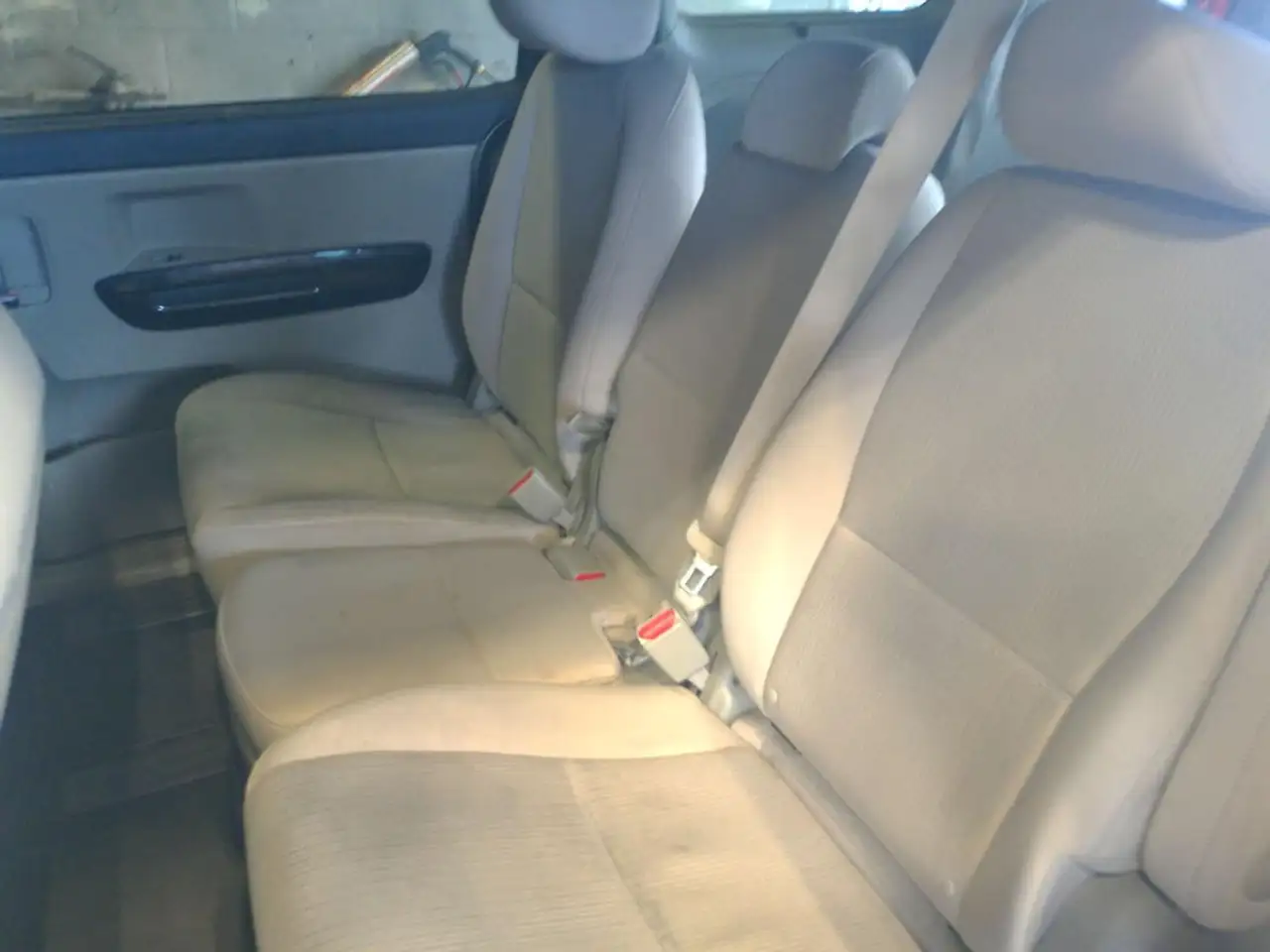 Kia Sedona снимка Kia Sedona