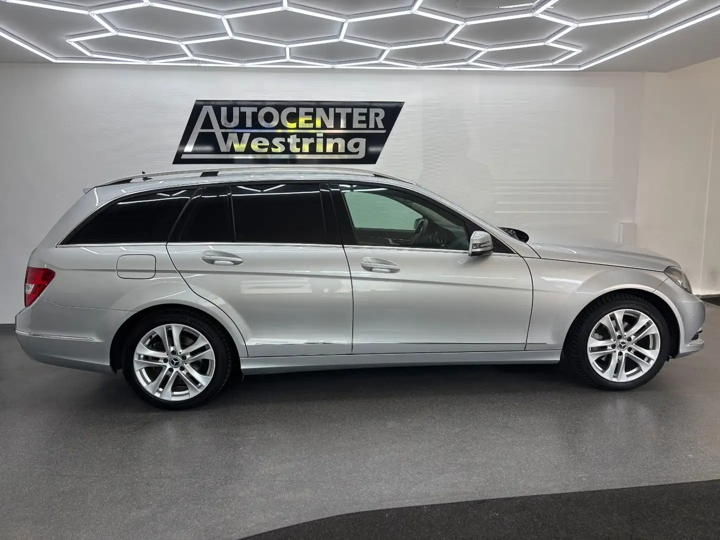 Mercedes-Benz C 180 T CGI Avantgarde*Navi*Leder*AHK*2.Hand Argento - 2