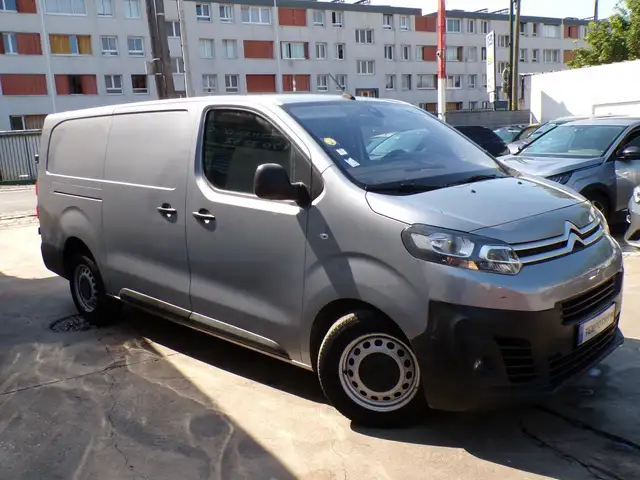 Citroen Jumpy view 3
