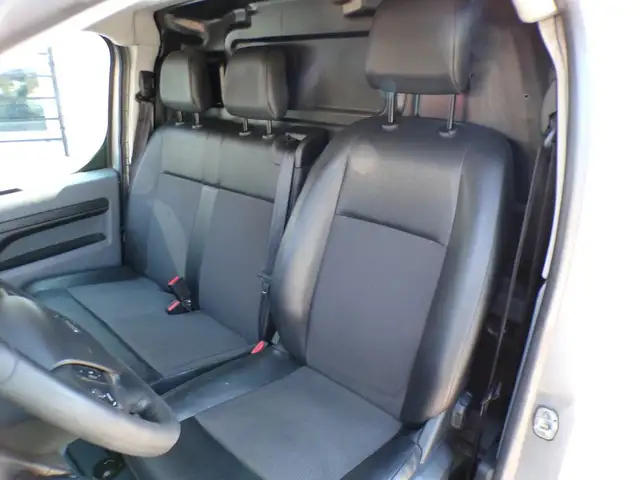 Citroen Jumpy view 9