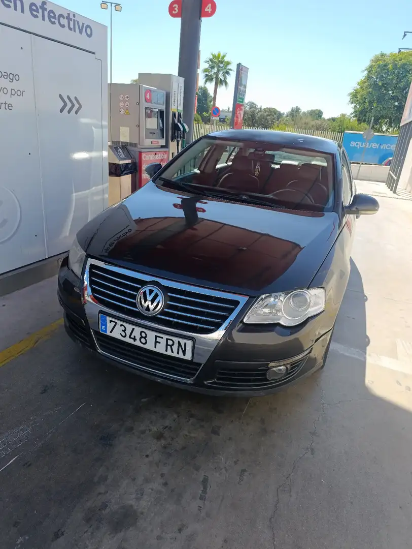 Volkswagen Passat 2.0TDI Highline - 1