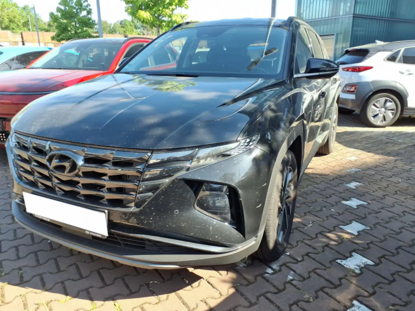 Hyundai TUCSON 1.6 T-GDI Trend Mild-Hybrid 4WD Autom. Schwarz - 1