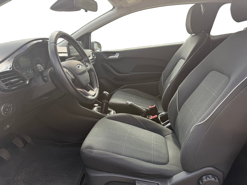 Ford Fiesta Cool & Connect*SYNC*PDC*SHZ Winterp.+MFL — photo 9