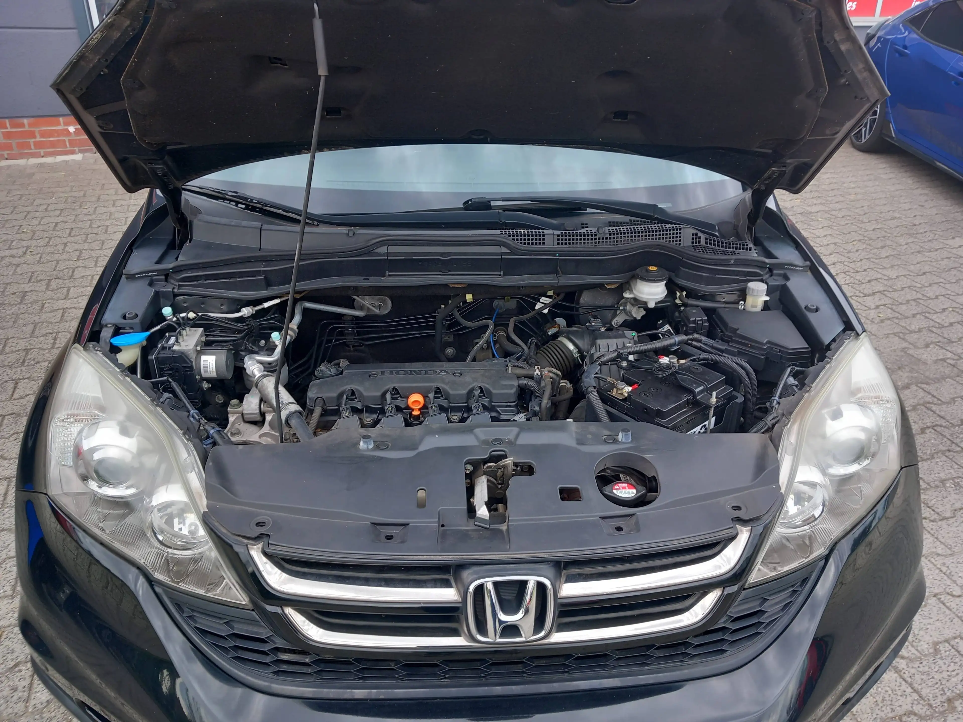 Honda CR-V 2,0 i-VTEC Elegance — photo 13