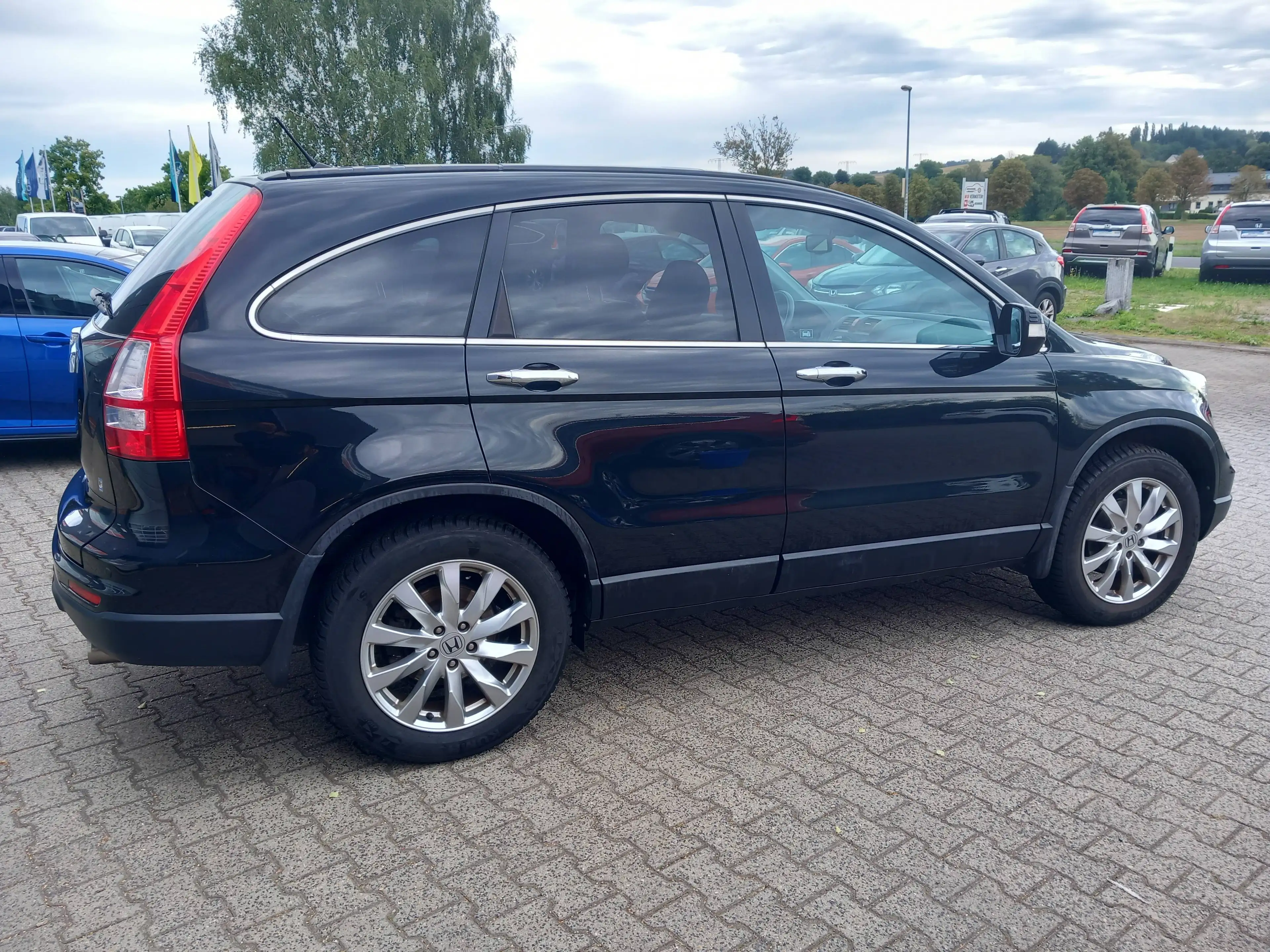 Honda CR-V 2,0 i-VTEC Elegance — photo 4