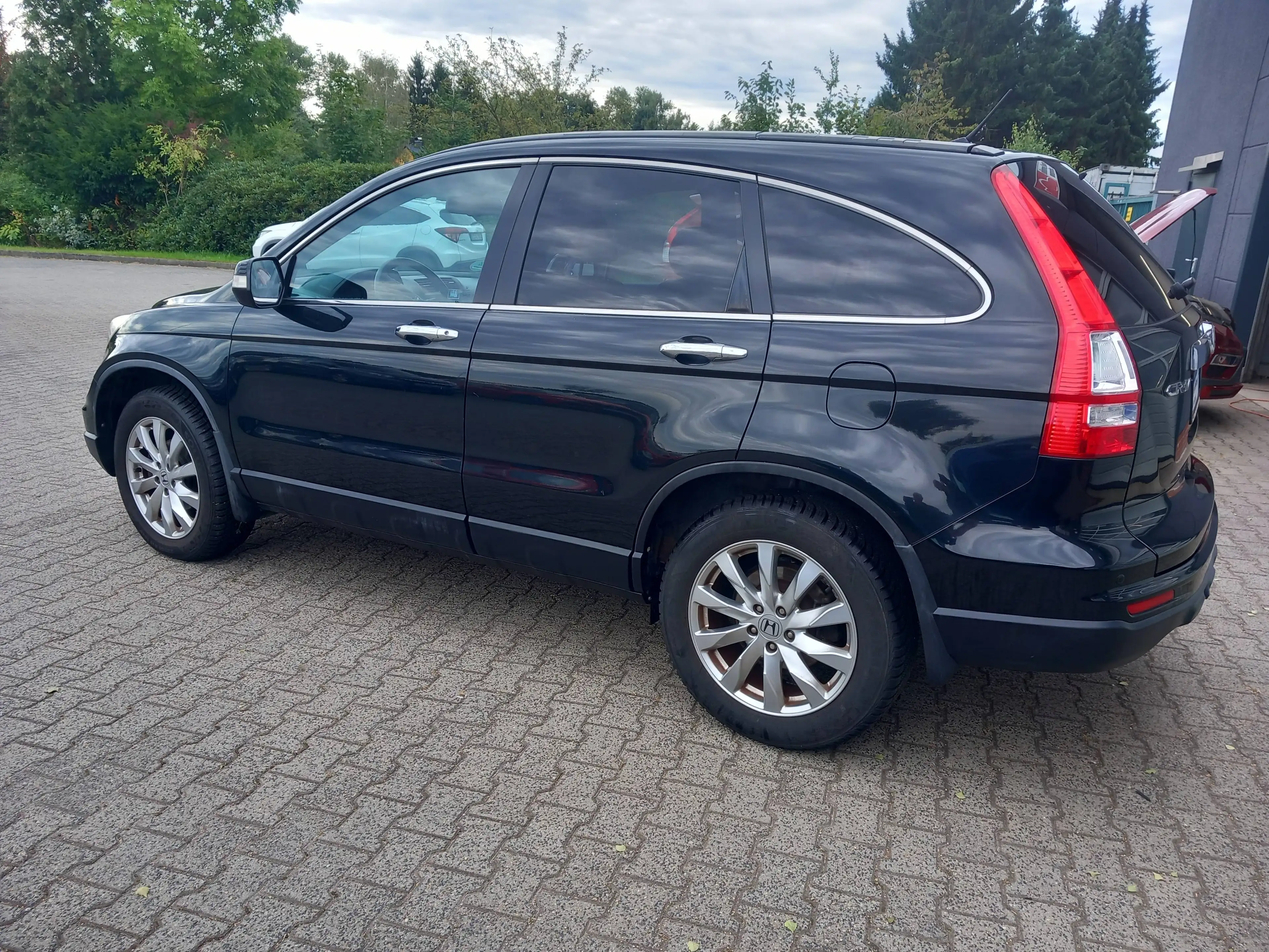Honda CR-V 2,0 i-VTEC Elegance — photo 7