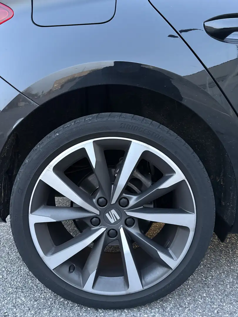 SEAT Leon 1.5 tgi FR 130cv - 2