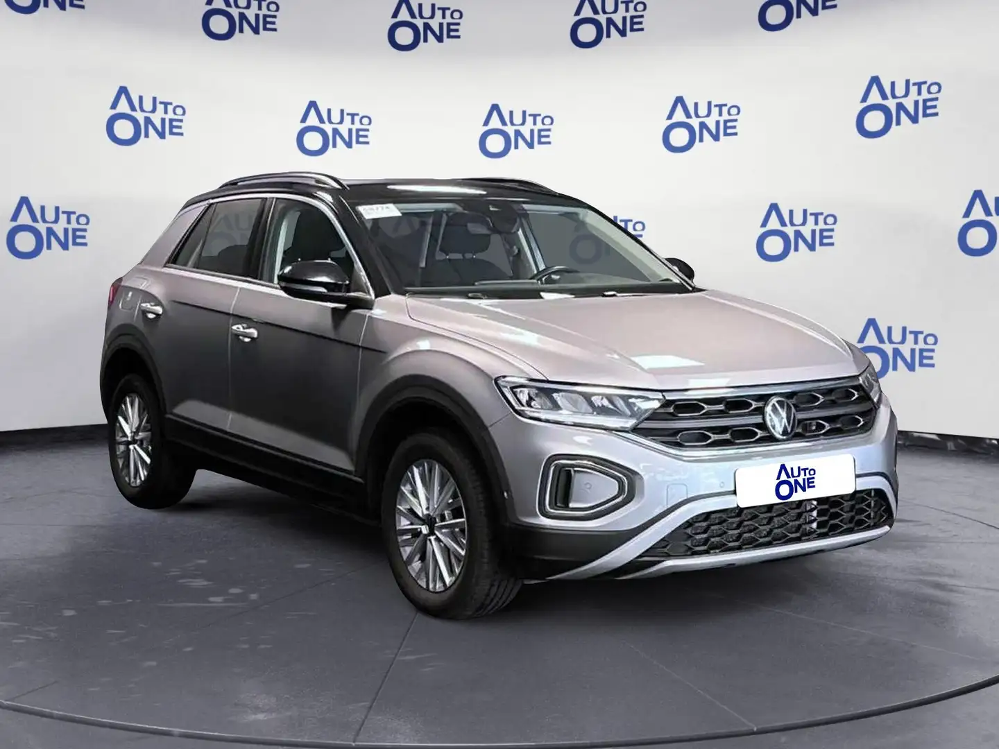 Volkswagen T-Roc 1.5 TSI 150Cv C.Auto Life - autoone.it - 2k* Grigio - 1