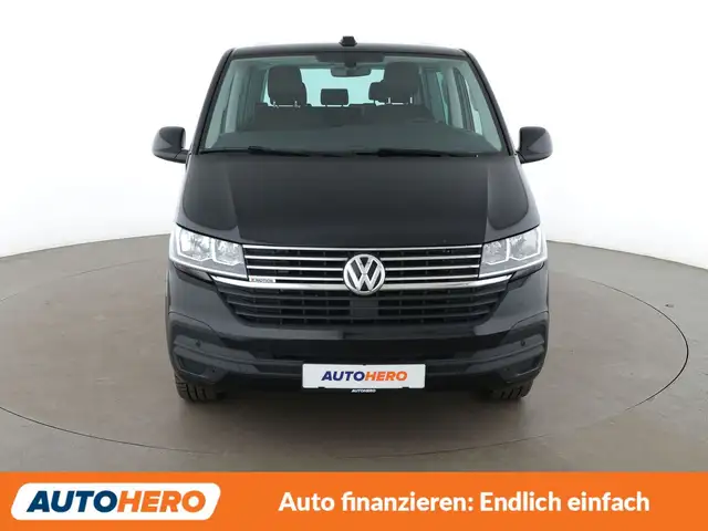 Volkswagen Multivan view 9