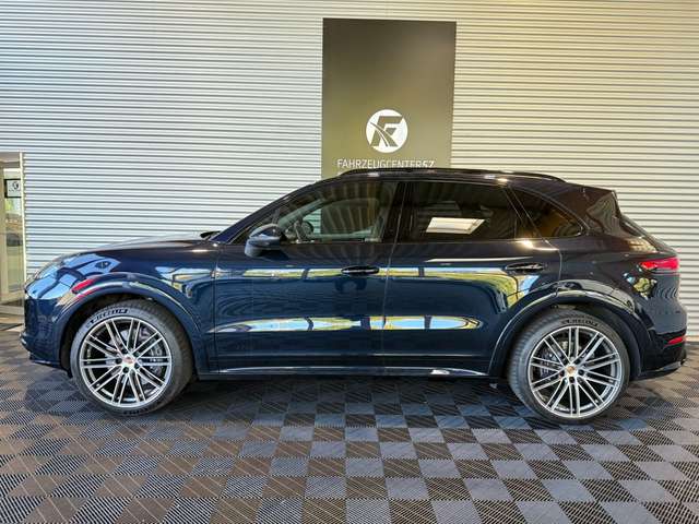 Porsche Cayenne V6 3.0L/360°/HUD/BOSE/ACC/MATRIX-LED