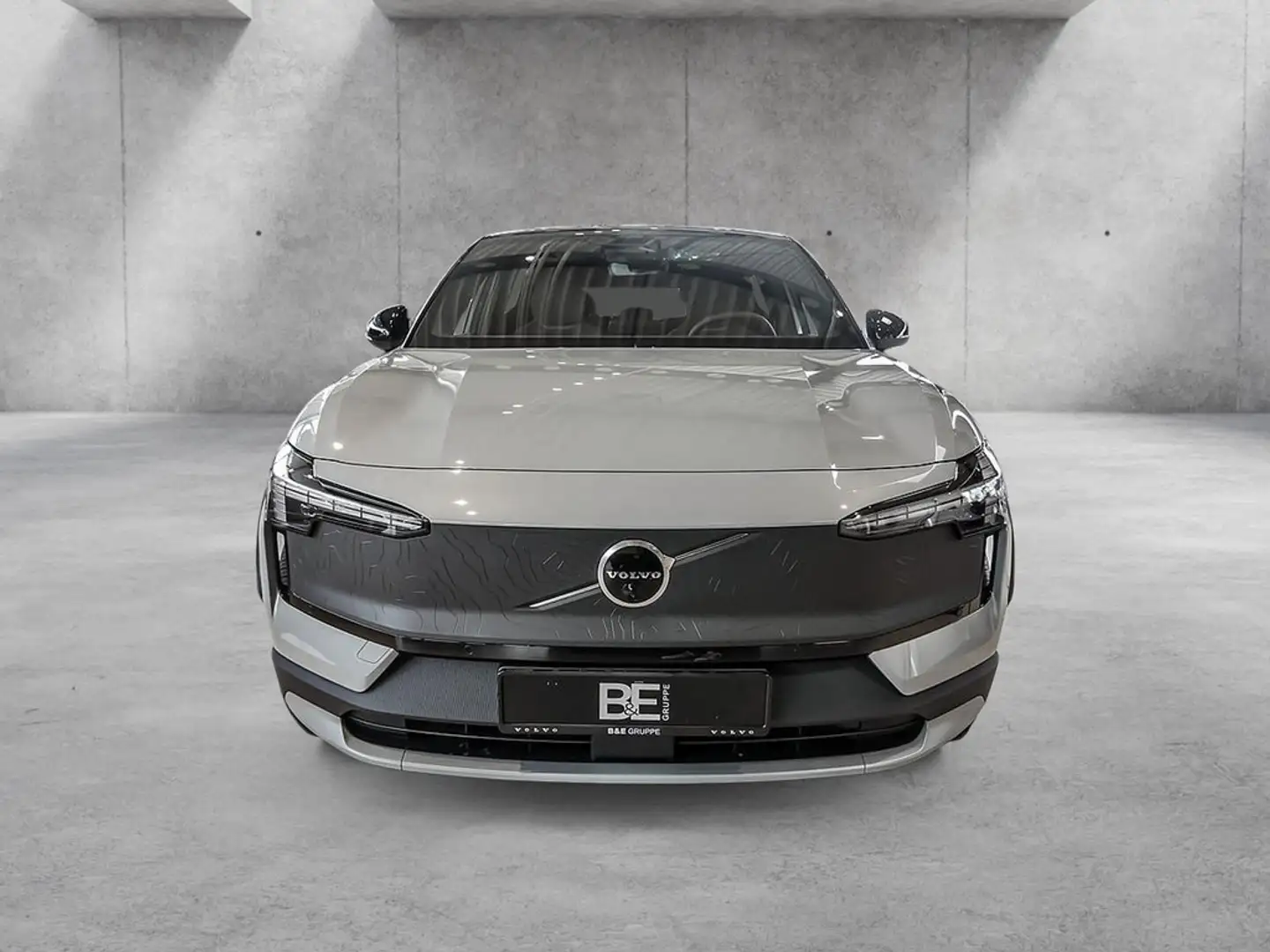Volvo EX30 Cross Country 315 kW Twin Motor Performance AWD Ultra Grau - 2