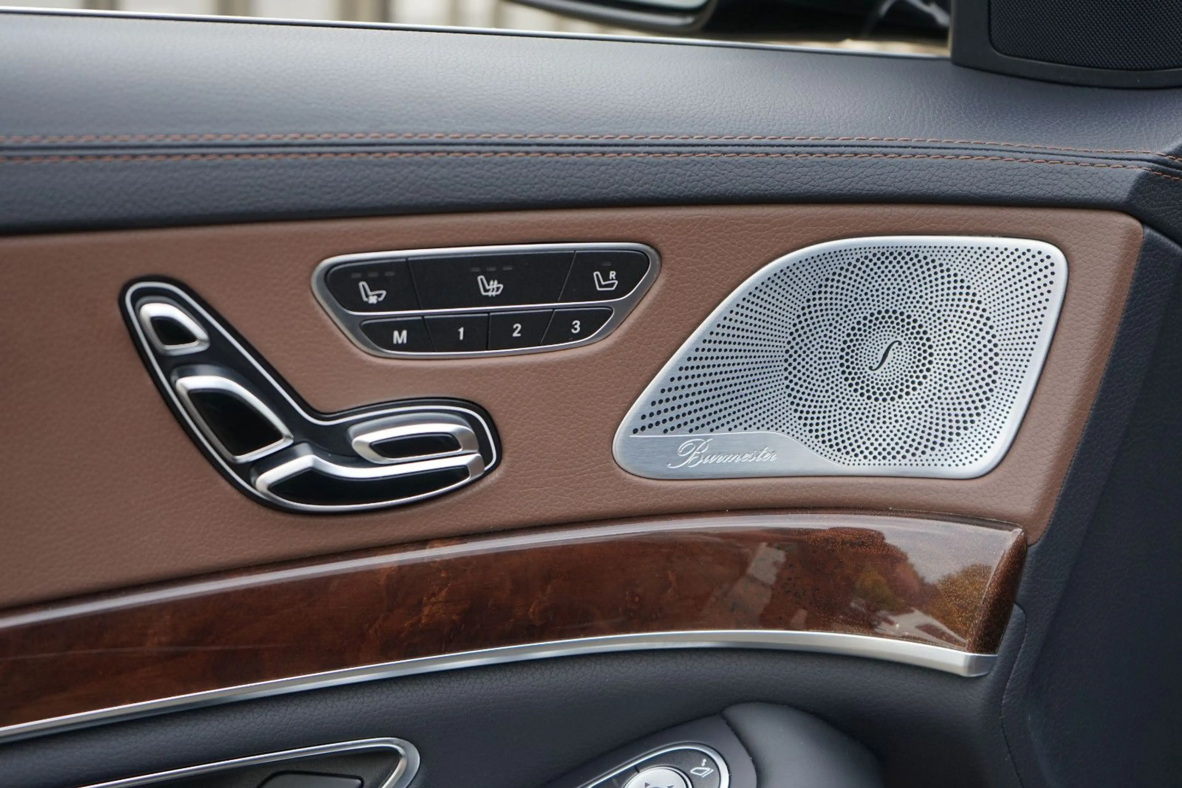Mercedes-Benz S 560 4Matic LANG*AMG*3TV*PANO*NAPPA*4xBELÜFTUNG — photo 14