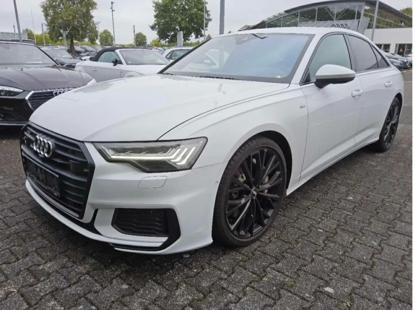 Audi A6 Limousine 55 TFSI quattro - S LINE   360° Blanc - 1