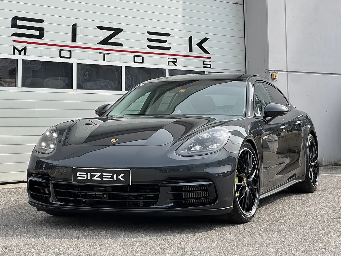 Porsche Panamera 4 E-Hybrid PHEV Aut.|Sport Chrono|Night-Vision|... Grau - 1