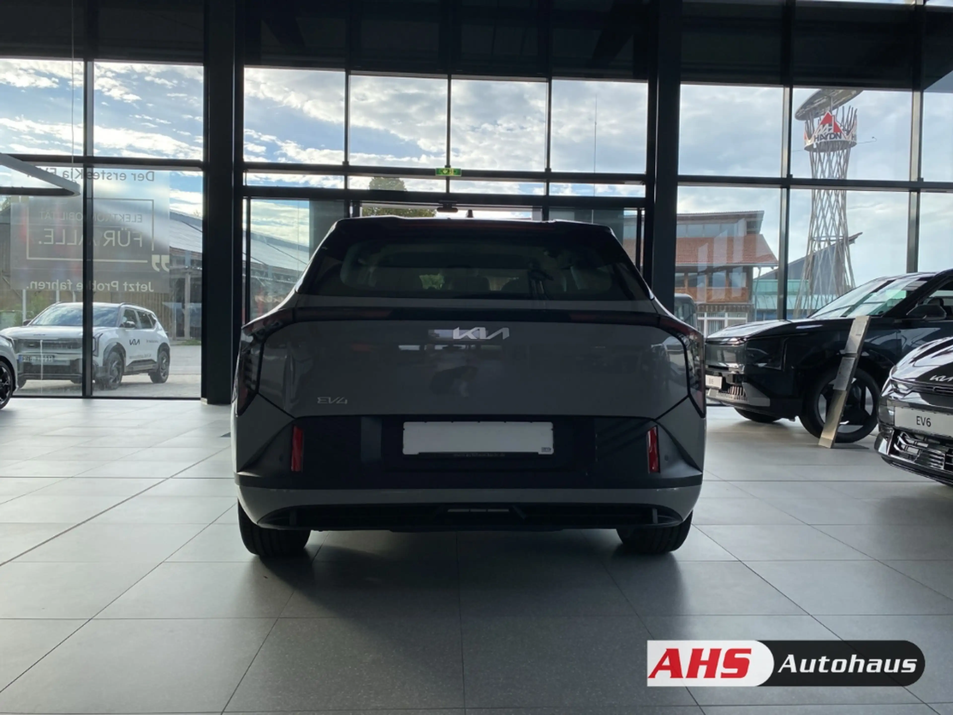 Kia EV4 Air 81,4 kWh Wärmepumpe SHZ Totwinkelassistent Nav — photo 5