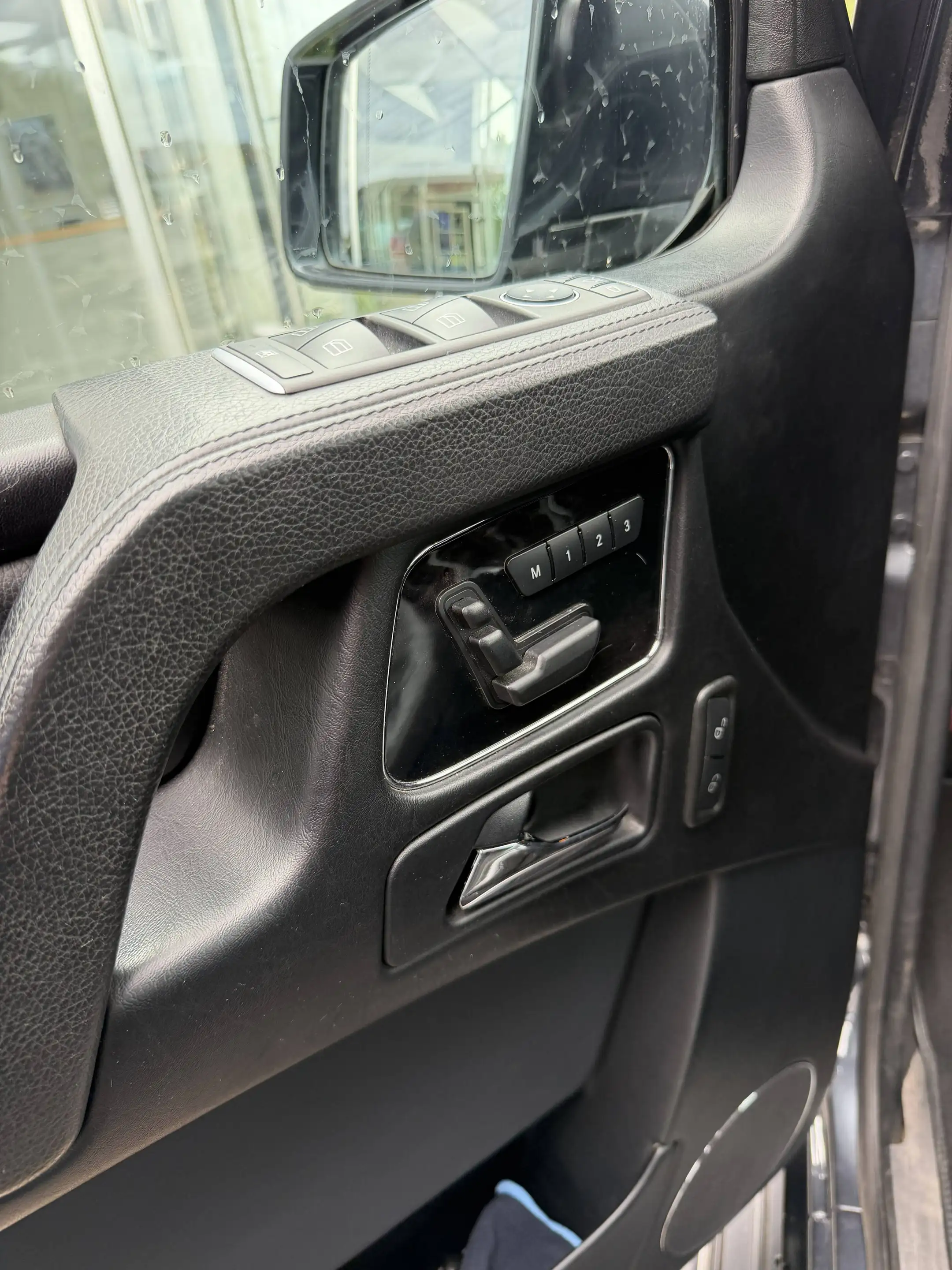 Mercedes-Benz G 350 G 350 d (463.348) — photo 15