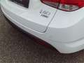 Hyundai i40 Style Kombi 1,7 CRDi DPF *8-fach* Wit - thumbnail 40