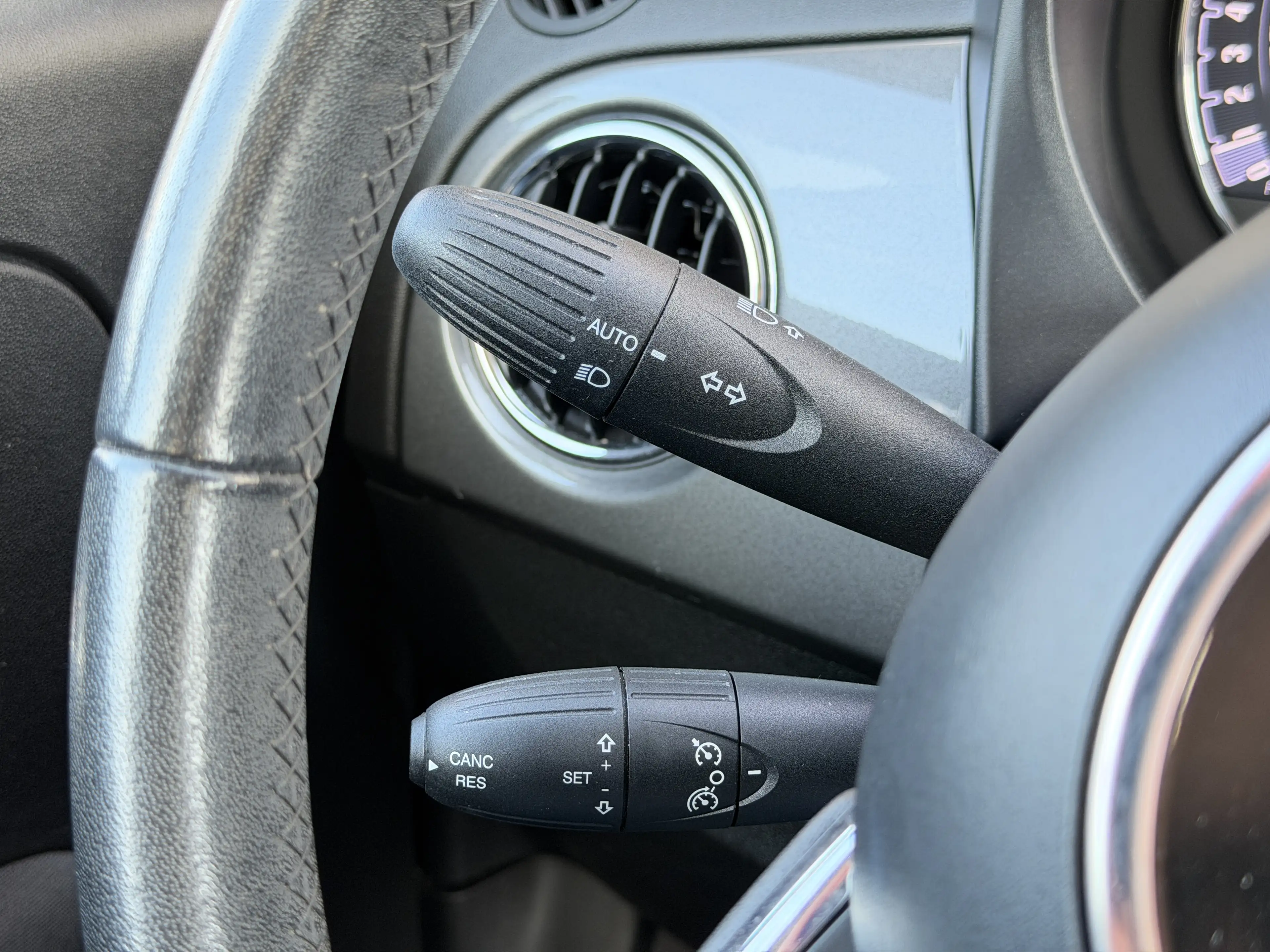Fiat 500C TwinAir Turbo 80 Lounge | Cruise Control | Parkeer — photo 15