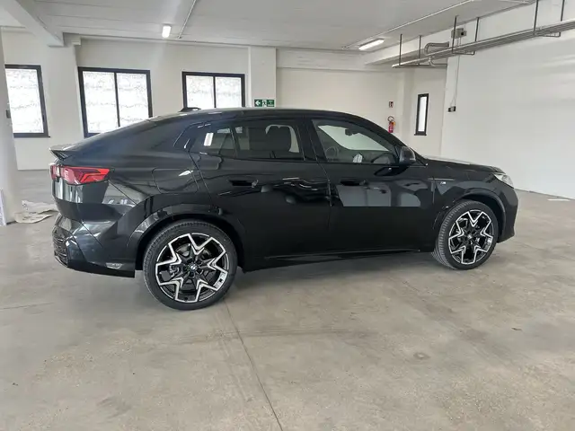 BMW X2 view 4