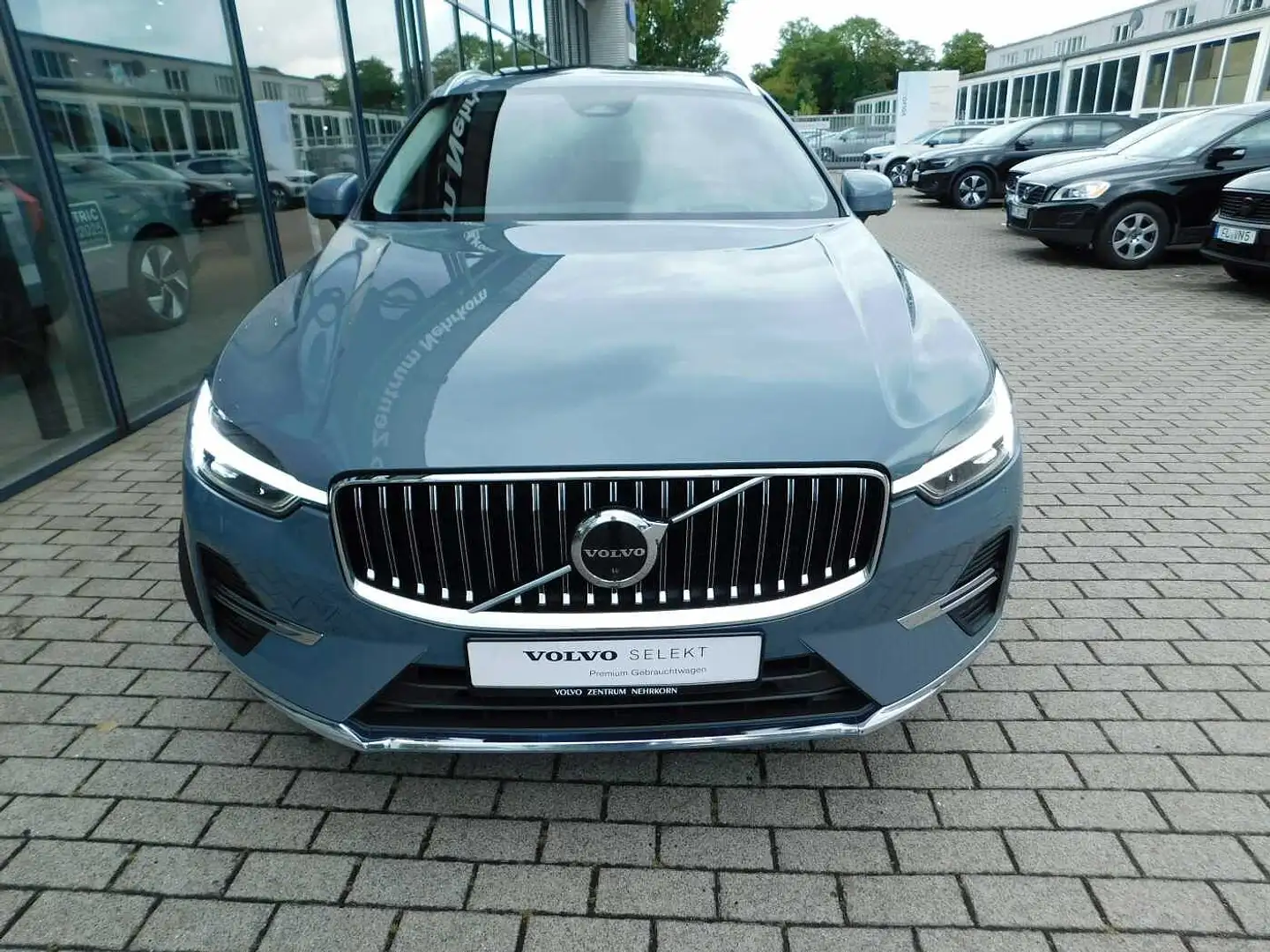 Volvo XC60 T8 AWD Recharge Inscription Gris - 2