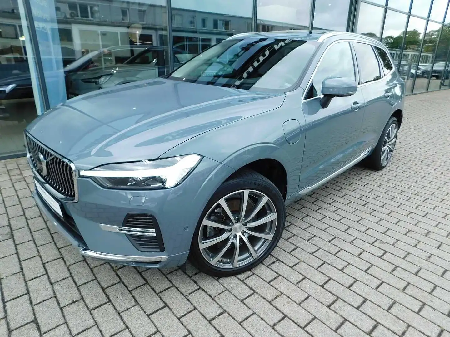 Volvo XC60 T8 AWD Recharge Inscription Gris - 1