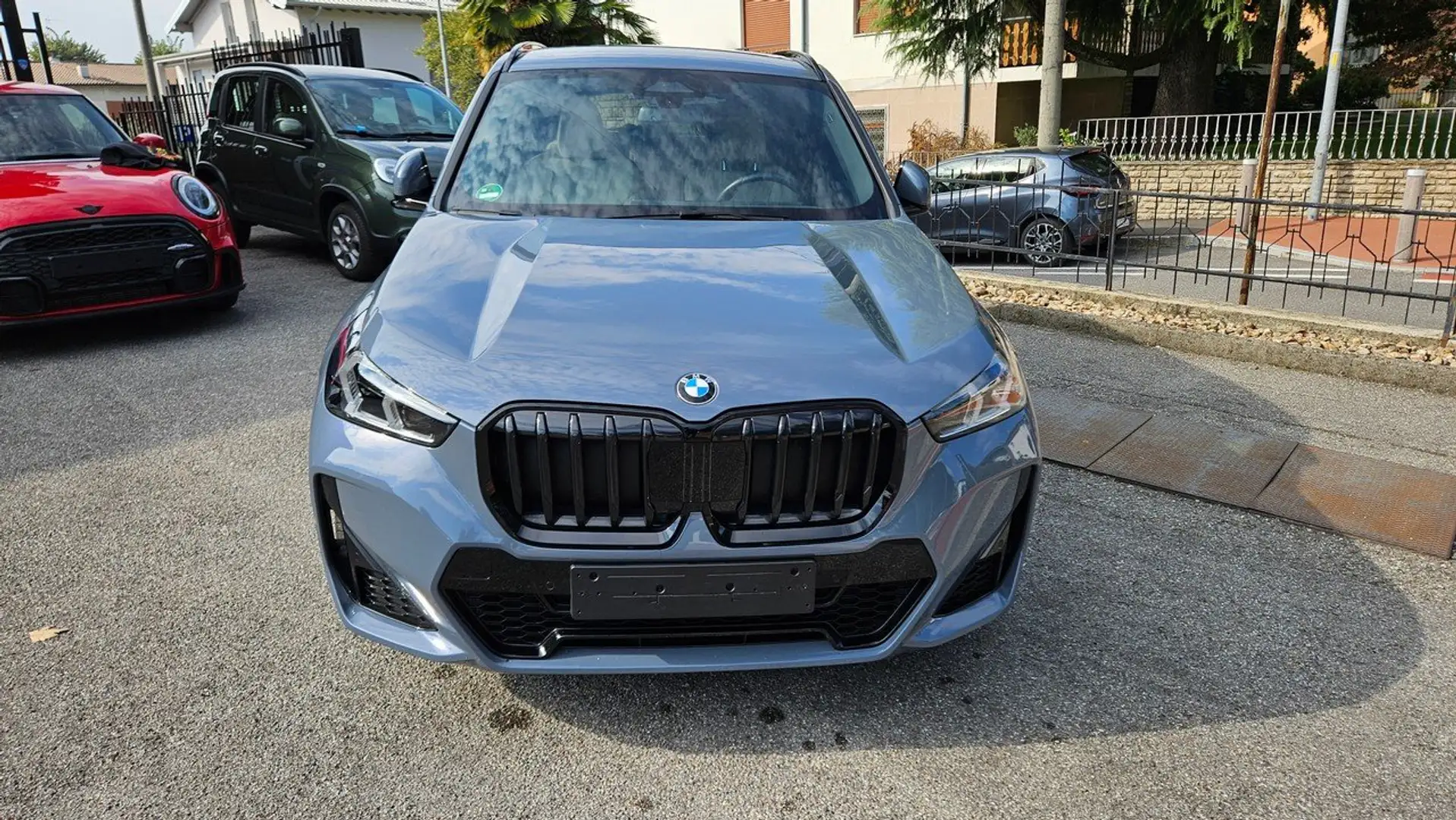 BMW X1 X1 U11 sdrive18d MSport auto TELECAMERA COMFORT AC Grigio - 2