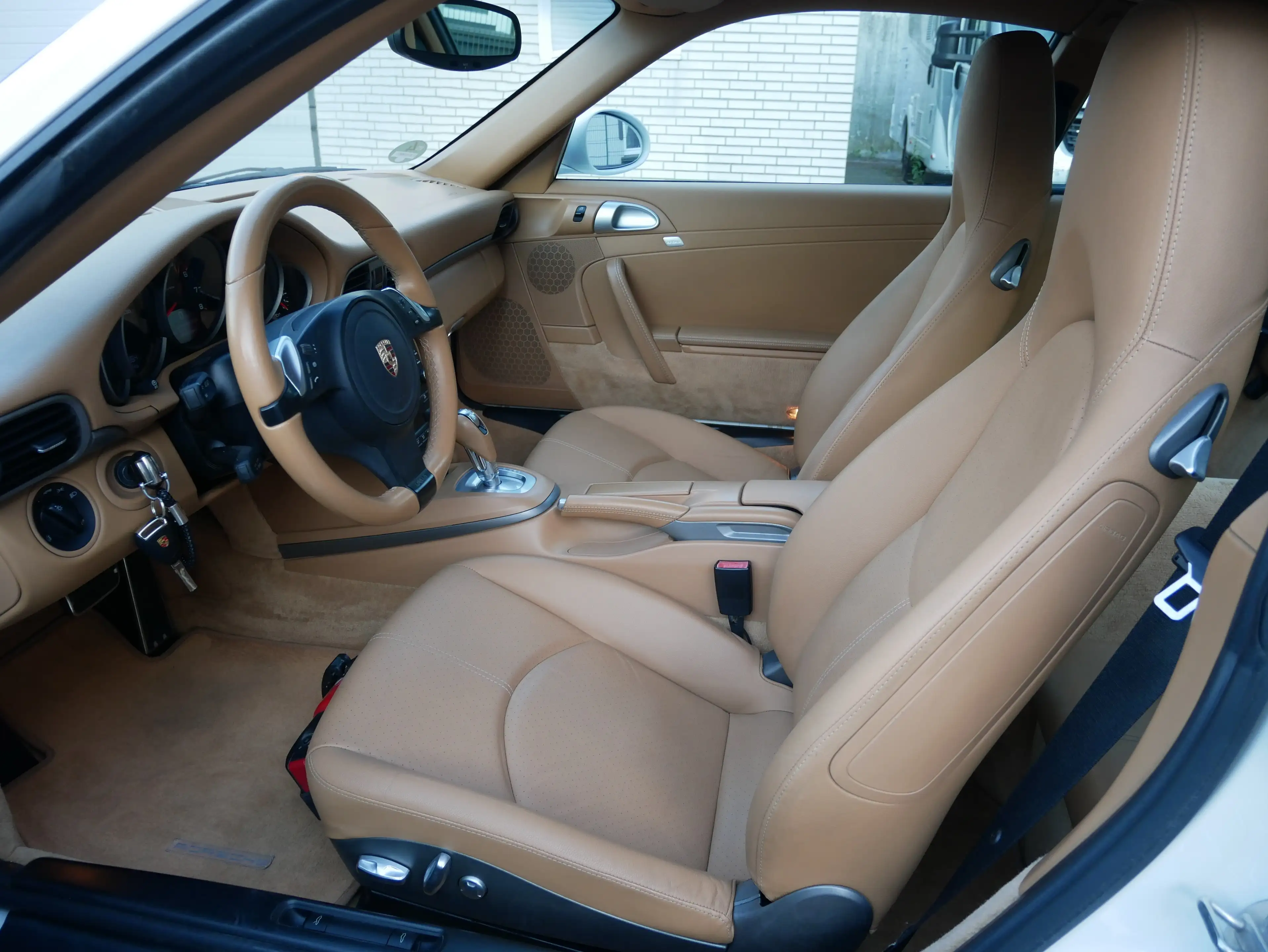 Porsche 997 Carrera Coupe PDK Bi-Xenon Navi Leder SSD PDC MFL — photo 10