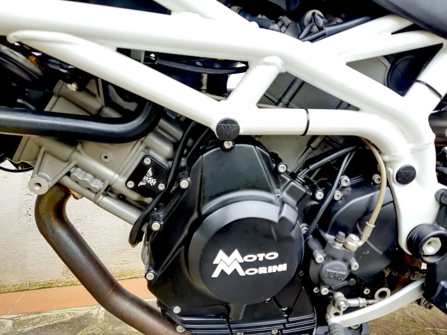 Moto Morini 1200 Sport Schwarz - 2