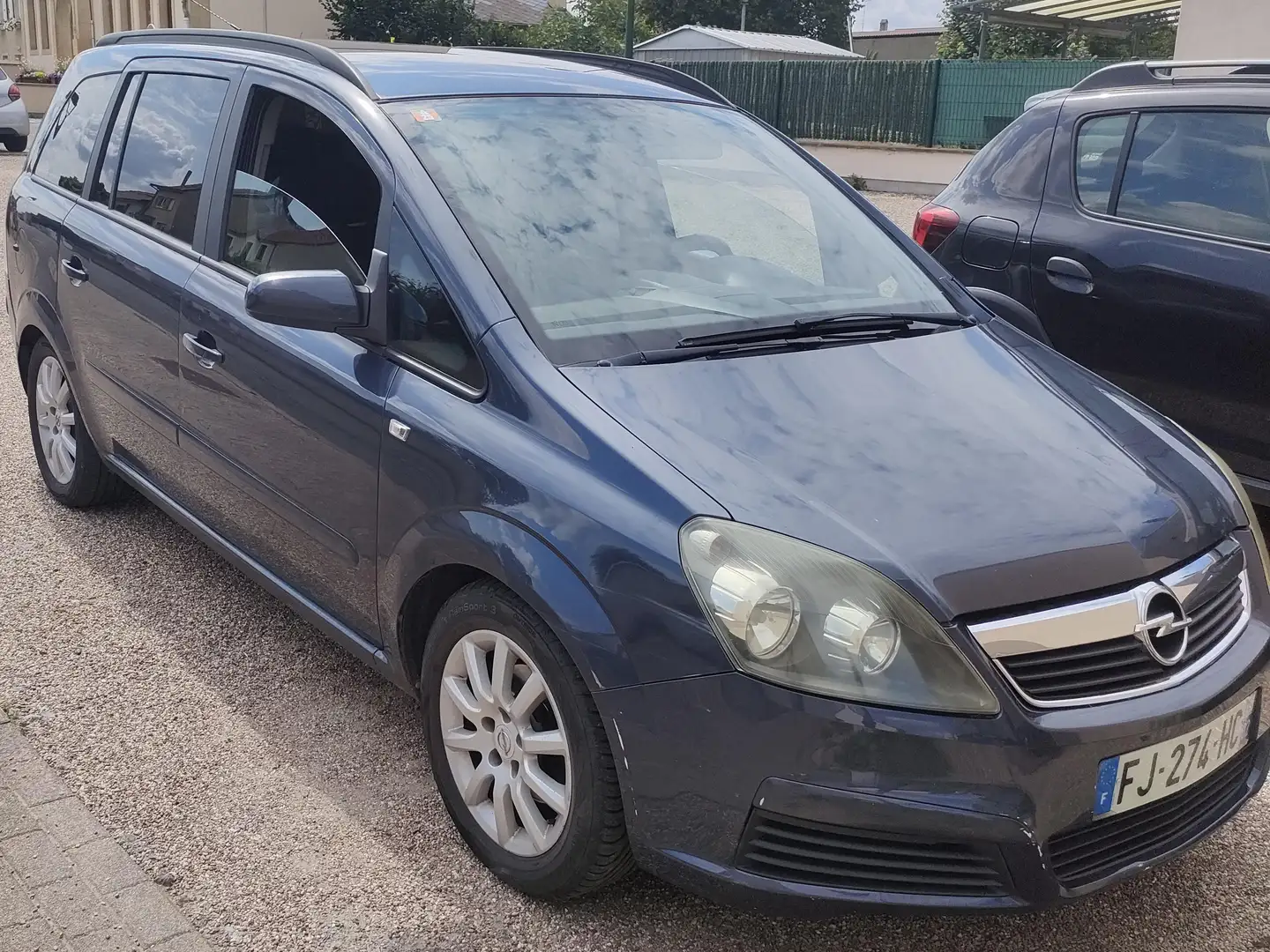 Opel Zafira Zafira 1.8 Cosmo Bleu - 1