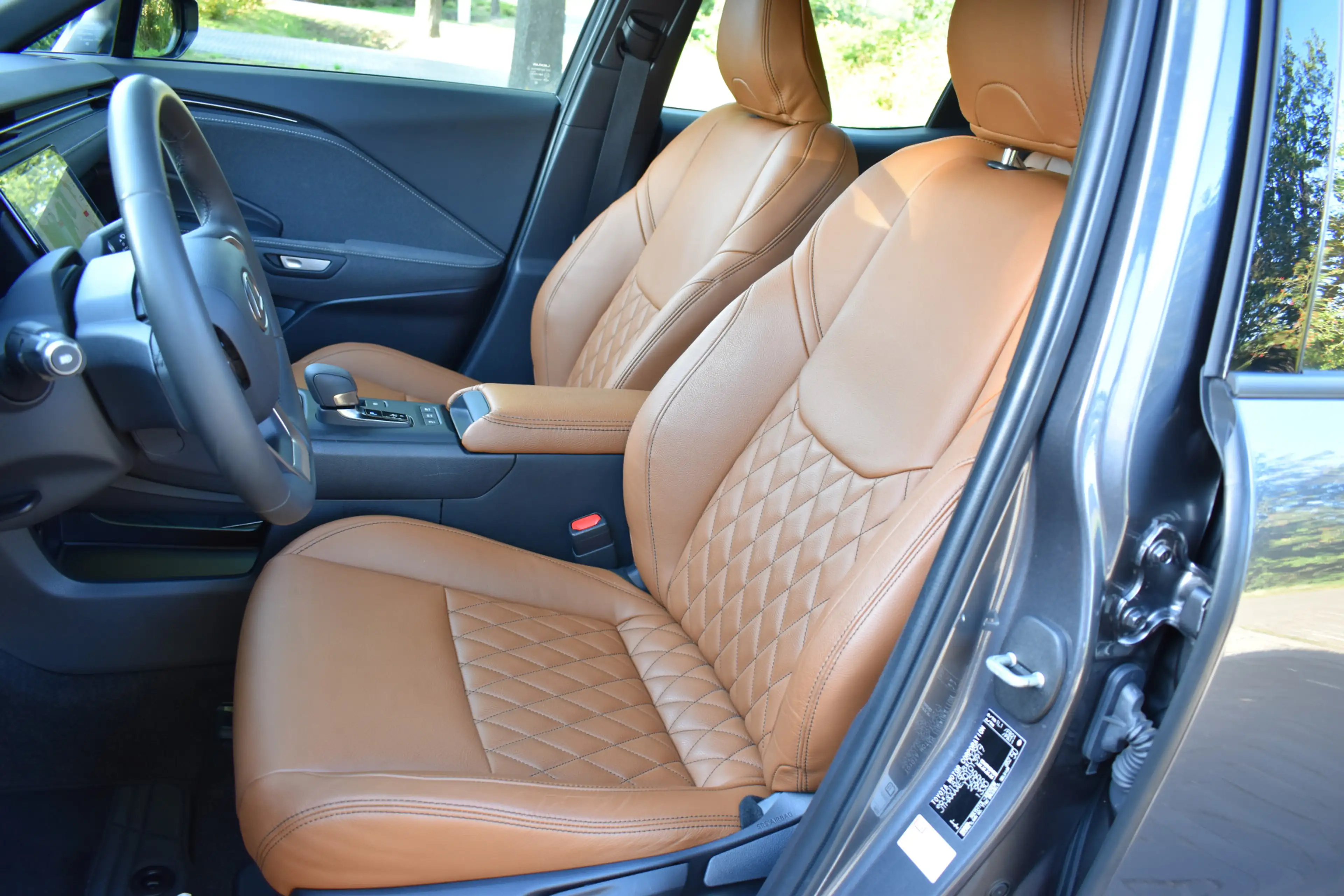 Lexus LBX 1.5 Cool 2WD AUT. LEER, ACC 16DKM NIEUWSTAAT! — photo 10