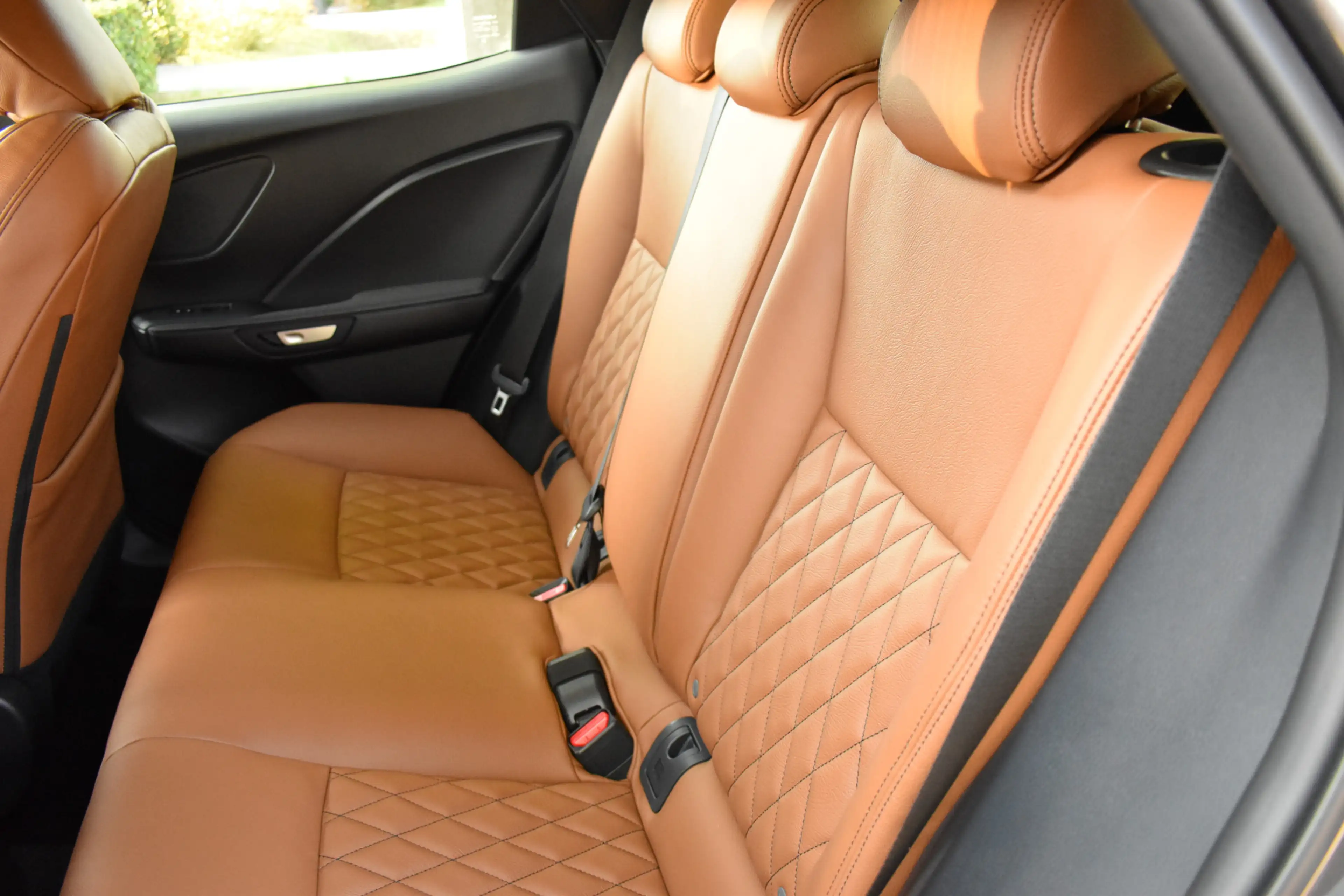 Lexus LBX 1.5 Cool 2WD AUT. LEER, ACC 16DKM NIEUWSTAAT! — photo 12