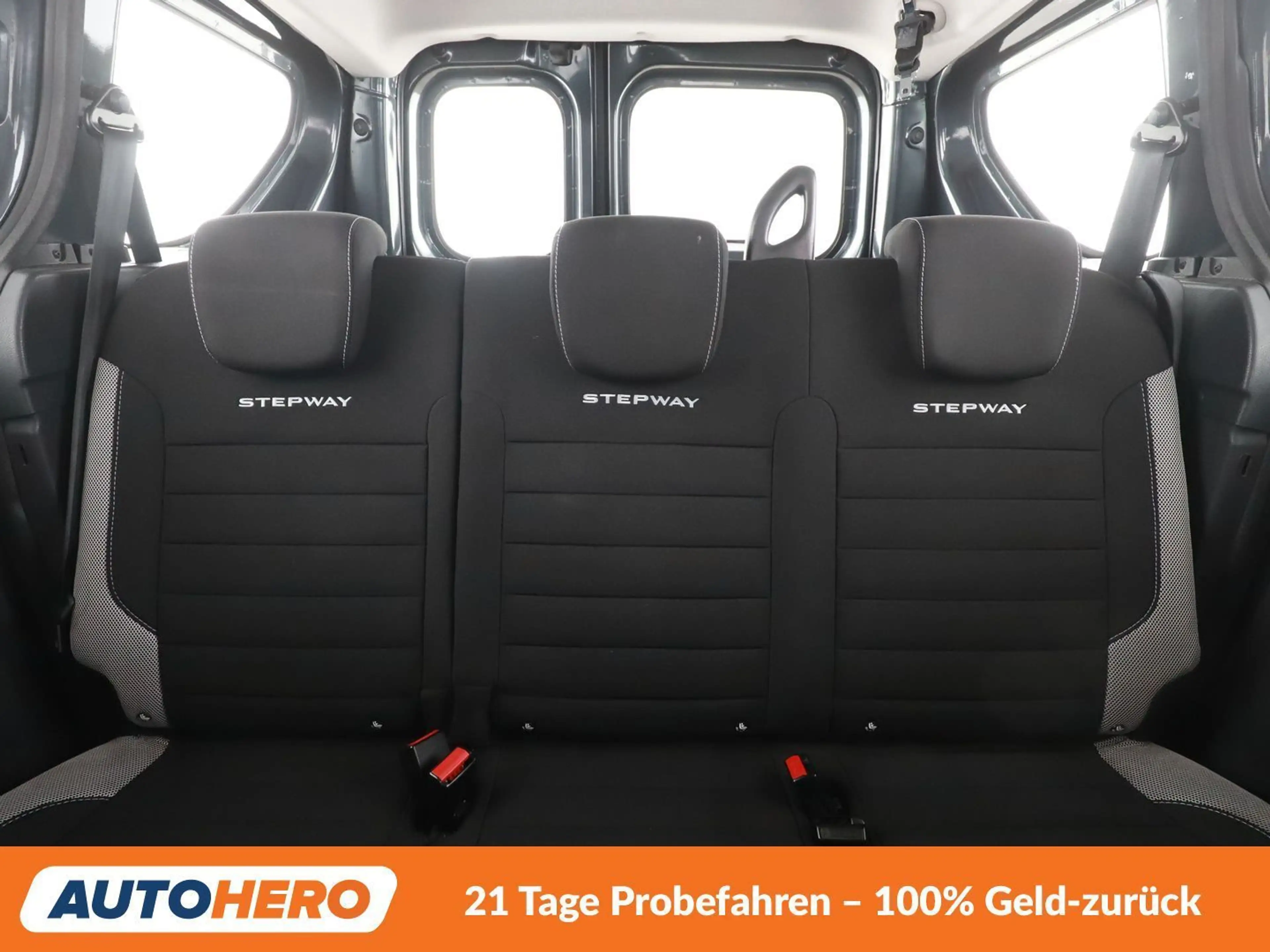 Dacia Dokker 1.5 dCi Stepway — photo 15